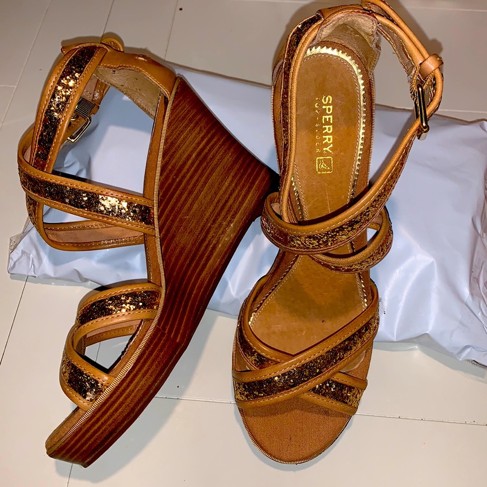 Sperry Top Sider Golden Glitter Heels NWOT